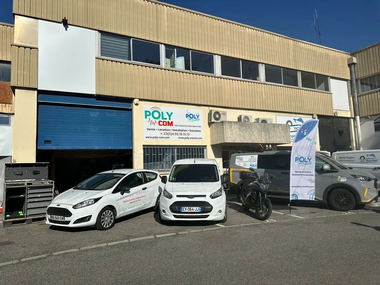 Façade Poly-Com Mandelieu-la-Napoule