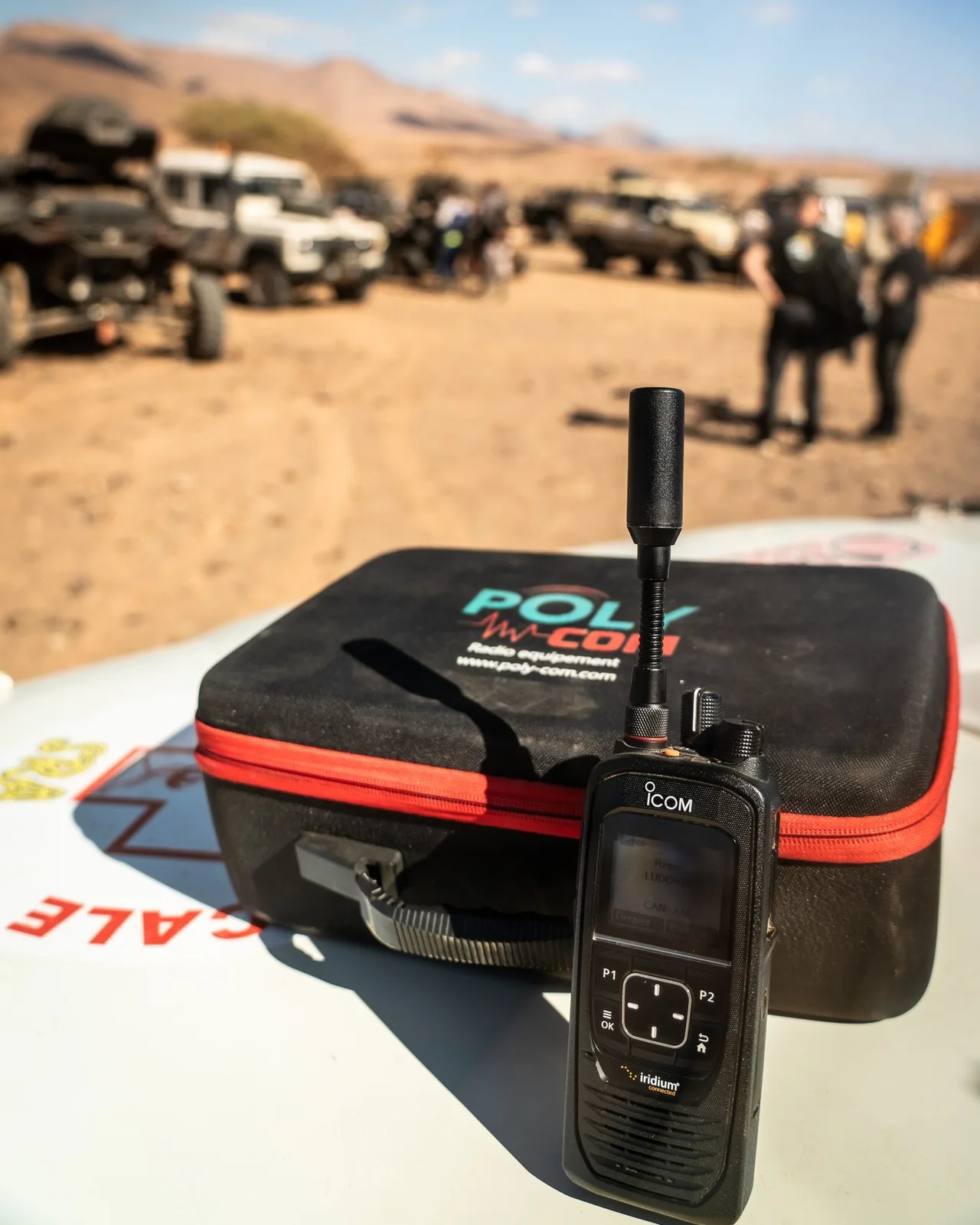 Kit Poly-Safe terrain avec trackers et gateway en mallette